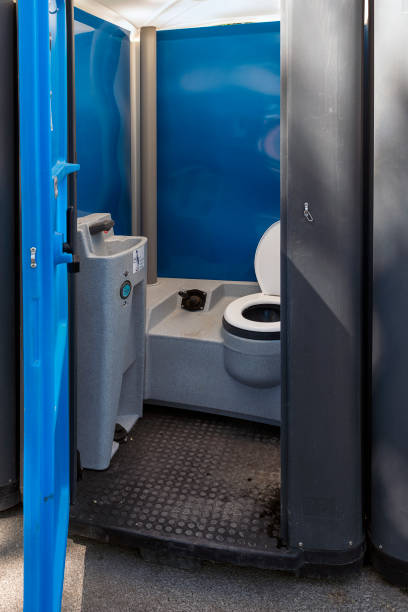 Best Portable restroom solutions  in Tok, AK